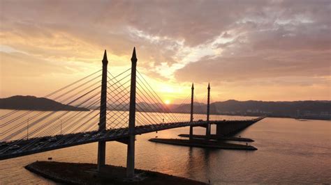 Masa salat muslim di pulau pinang hari ini, fajr, dhuhr, asr, maghrib & isha'a. Jadual Waktu Solat Pulau Pinang / Lokasi anda akan ...