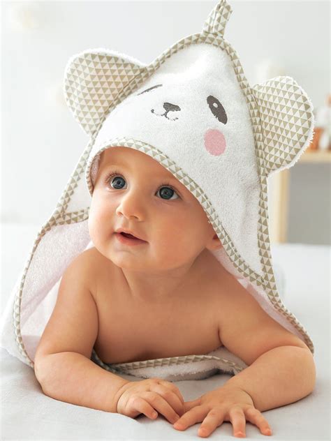 Nouveau ss2021 vetement de bébé & enfants. Cape de bain bébé à capuche brodée animaux blanc ...