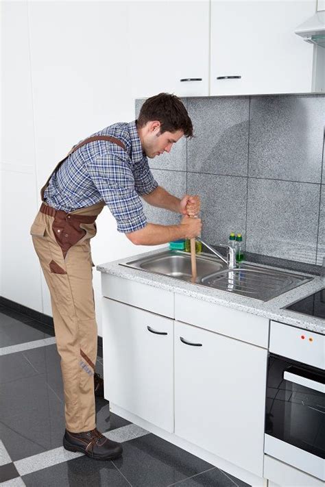 Splashing and a general mess is very possible. What's The Best Way To Unclog A Kitchen Sink | Kitchen ...