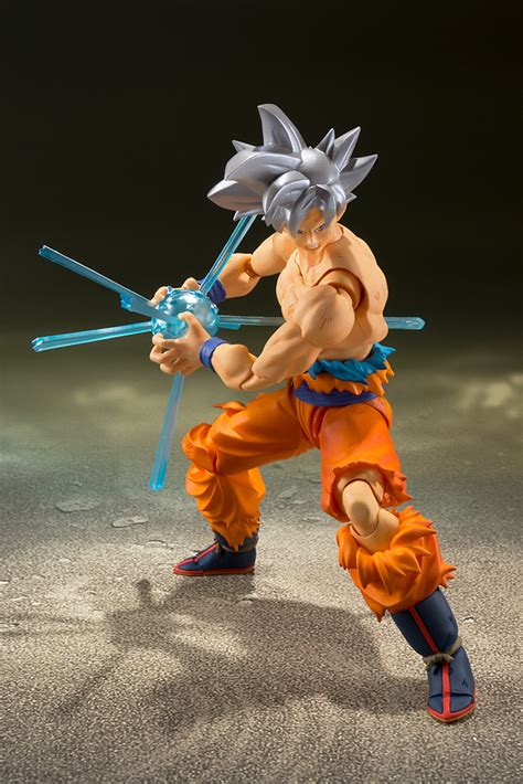 Shipped with usps priority brand new and sealed if you win and can't pay right away just please let me know. Dragon Ball Super S.H. Figuarts Bandai Action Figure Son Goku Ultra Instinct 14 cm | Millennium ...