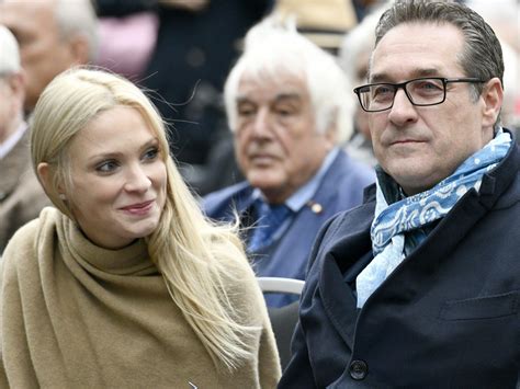 Servas leidln, wia woan am kardinal nagl plotz und hobn amoi gschaut, wos do beim hc strache. Philippa Strache ist im 6. Monat schwanger - Politik ...