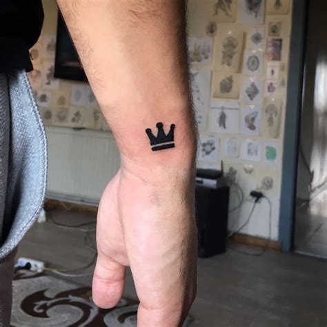 If you do…get them on your hand for keeps. 25+ Stylish Small Tattoos For Men - Wittyduck