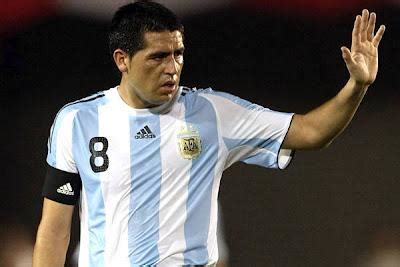 Los muchachos están a dos partidos de hacer historia. Juan Román Riquelme, historial con la selección argentina ...