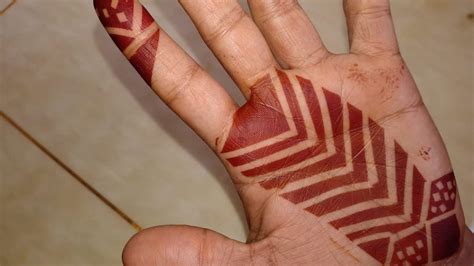 حنة بالشريط اللاصق لعروس متميزة ومختلفة - مجلة عروس