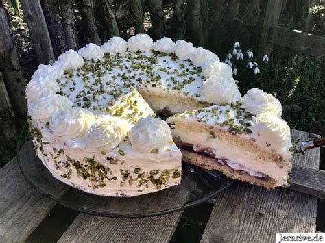 1 / 4 lb white chocolate geschmolzen. Pfirsichtorte mit weißer Schokolade und Pistazien - Aus ...