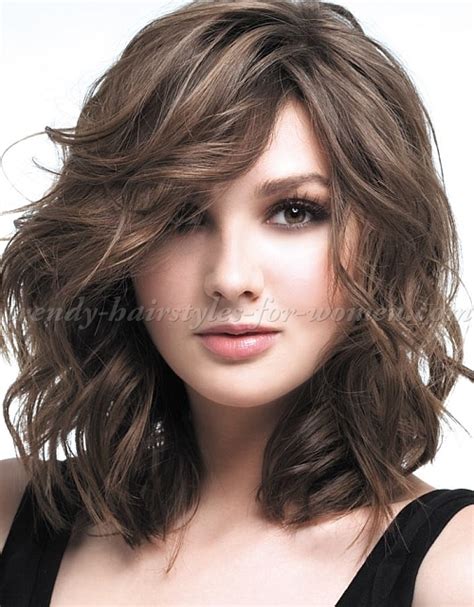 On m'a déjà indiqué hair pro mais je n'arrive pas à l'installer sur mon ordi. Coupe de cheveux femme mi long | Coiffure simple et facile