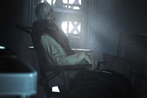 ¡cuidado con la abuela y también el abuelo! Granny, el juego de terror que te obligará a esconderte ...