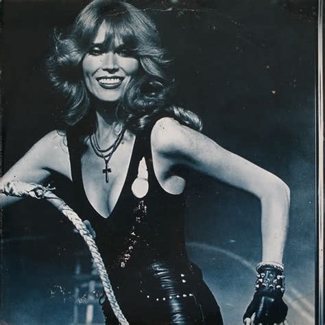 Amanda lear (born 18 november 1939 is a french singer, lyricist, composer, painter, tv presenter, actress and novelist. Amanda Lear: El Mito de la Ambigüedad Sexual - Radio ...