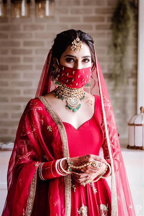 Is harinsy's sabyasachi look a new inspiration for you? A Gorgeous Lockdown Wedding Of Fashion Blogger Bhavdeep Kaur With Pin-Worthy Elements | Bridal ...