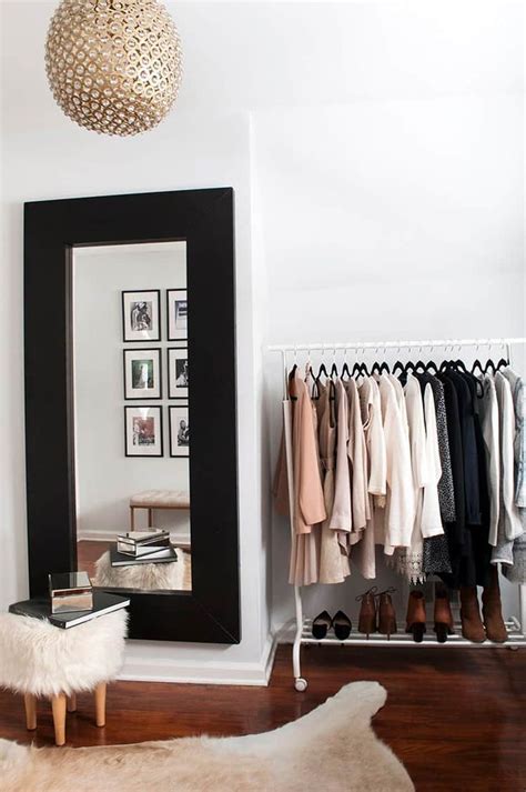 Turning a spare bedroom into a dressing room. Tips for Turning a Spare Room into a Closet - Hayneedle ...