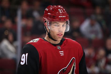 We are beyond thrilled to add taylor to our team as we continue in our mission of bringing a stanley cup home to arizona. Hockey30 | Taylor Hall: Un nouveau RIVAL sorti du CHAMP ...