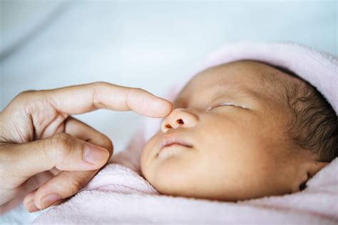 Hidung tersumbat bisa membuat anda sulit bernapas. Respimer Baby Nasal Hygiene: Solusi Alami Untuk Hidung ...