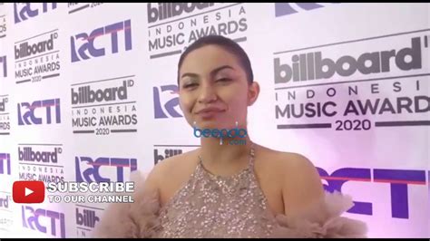 Billboard indonesia music awards 2020 yang menjadi ajang penghargaan musik bergengsi ini dihadiri banyak musisi dan penyanyi. Video: Cantik Menawan, Penampilan Ariel Tatum di Billboard ...