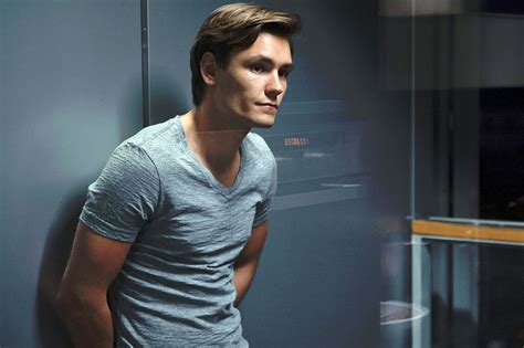 Bartosz gelner is enjoying his next season as bartek koszyk in. Foto de Bartosz Gelner en la película Floating Skyscrapers ...