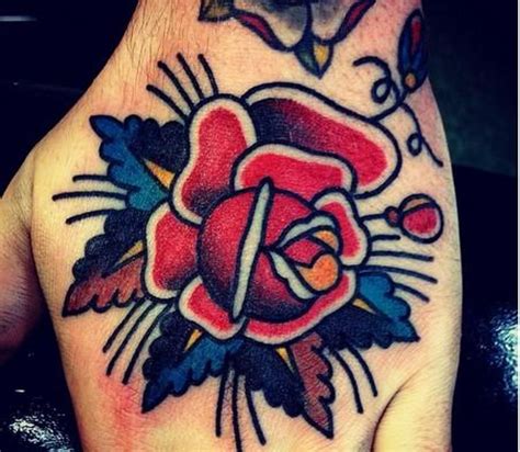 Gambar tato bunga di tangan contoh gambar tato di tangan. Gambar Tato Keren Berwarna - Koleksi Gambar HD