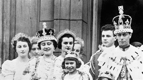 The two princesses were educated at home under the supervision of their mother and their governess, marion crawford.8 lessons concentrated on history, language. Elizabeth II - biography, photos, facts, family, kids ...