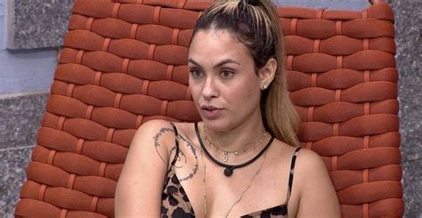 O resultado será conhecido no domingo, 25, quando o programa terá a mesma dinâmica: No 'BBB21', Sarah conversa com Fiuk e Gil sobre ...
