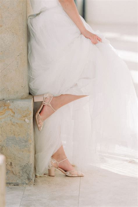 Lasciaci vestire i tuoi sogni. Marisol- scarpe sposa o cerimonia colorate collezione 2021 ...