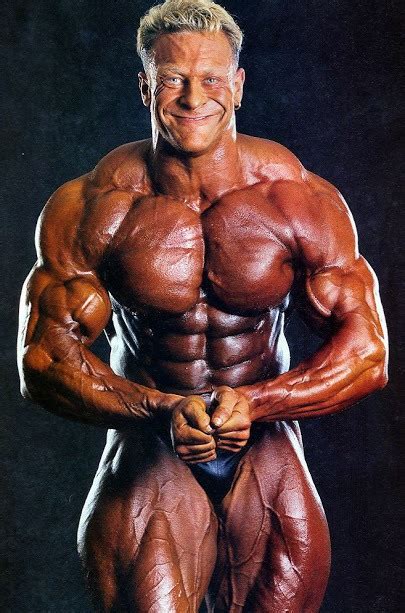 These muscle names are derived from latin. world bodybuilders pictures: english muscles man Ian Harrison