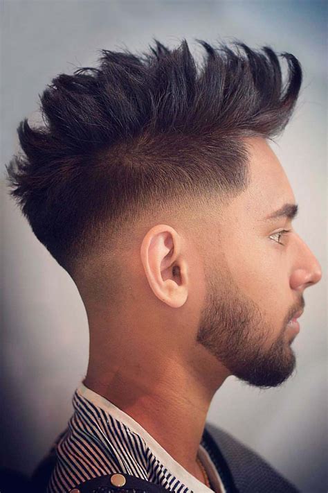 The name faux hawk basically means fake hawk because while it has the trendy and edgy aspects of the mohawk, it's still clean and acceptable in a formal setting, so you can rock it in the office without raising eyebrows. Faux Hawk Haircuts For Real Men | MensHaircuts.com in 2020 ...