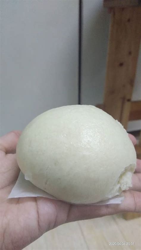 Tata tahu baso kedalam kukusan yg sebelumnya telah dipanaskan terlebih dahulu hinga habis. Cara Buat Kuih Pau Gebu & Tak Berkedut. Memang Lembut ...