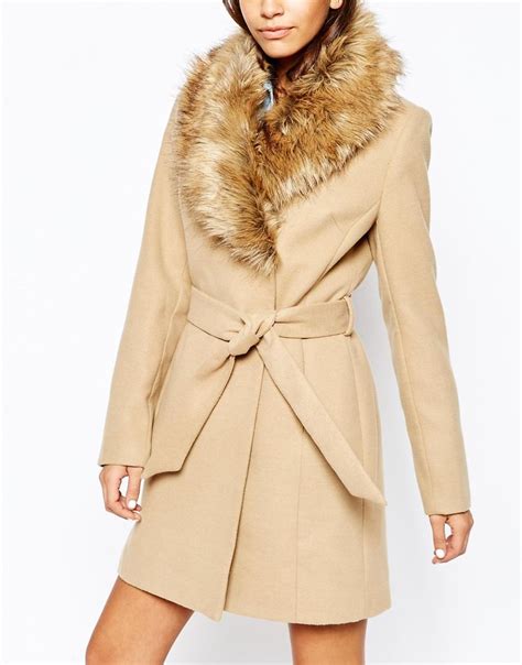 Vind fantastische aanbiedingen voor coat fur collar camel. New Look Faux Fur Collar Belted Coat at asos.com | Coat ...