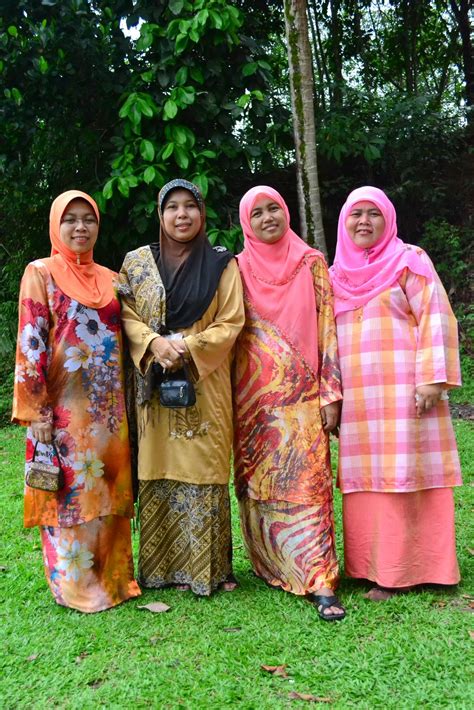 Mahasiswa super beruntung,mantap mantap dengan ibu kos yang bahen0l alur film (boarding house). CHE MID: Beraya di Kuala Lipis