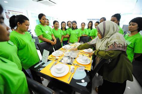 In tabling budget 2018, prime minister datuk seri najib tun razak said the government will allow employers to hire foreign domestic helpers directly from nine selected countries without going through an agent. PAPA: No competition from direct hire of maid - The ...