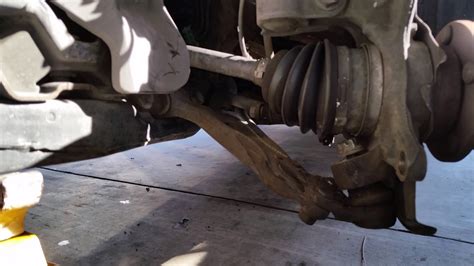 Lower front control arm (lca) comes with a balljoint and two bushings pressed in. Lower control arm Ball joint seperation - Hammer method ...