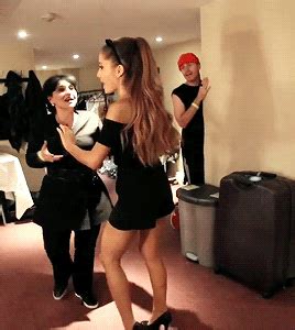 Mighty booty shake with exclusive dominican girl. Booty Shake : ArianaGrande