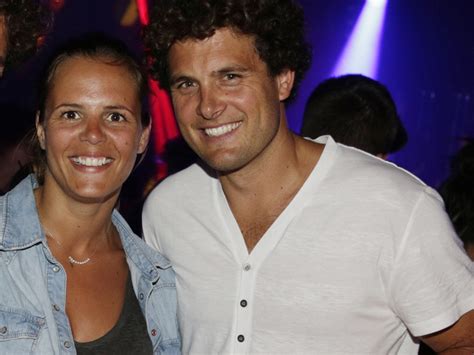 We did not find results for: Laure Manaudou heureuse et amoureuse de Benoît - telestar.fr