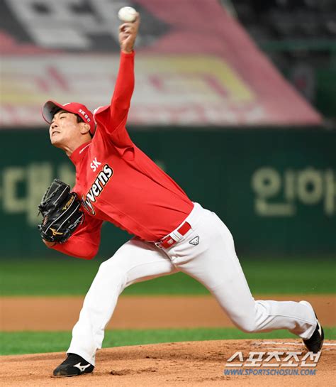 김광현(32‧세인트루이스 카디널스)의 미국프로야구 메이저리그(mlb) 데뷔 첫 해 시즌 평균자책점(방어율‧era)이다. "김광현 슬라이더, 불펜투수여야 더 위협적" 美 스카우트 - 조선 ...