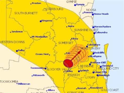 Major storm brings flash flooding to perth, western australia. BOM issues severe thunderstorm warning for southeast ...