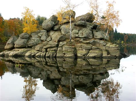 Der badesee stausee ottenstein im waldviertel mit allen freizeitangeboten und infos wie wassertemperatur, wetter, anfahrt, webcams, uvm. Am Stausee Ottenstein von Gerhard Hewelt - Photoclub ...