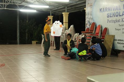 On the 15th of june 2013, smk sultanah hajjah kalsom (shaks) held their very first district level carnival on malaysian art and culture themed know your people, know your country. SMK SULTANAH HAJJAH KALSOM: PERKHEMAHAN BERSEPADU UNIT ...