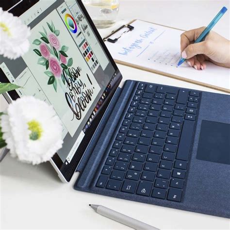 It does not run great on the surface pro x and surface go but very good on the pro 6 and pro 7. Illustration mit dem Microsoft Surface Pro | Surface pro ...