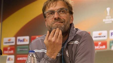 Klopp antwortete leicht hämisch auf die breitseite. Fußball: Klopps FC Liverpool mit Problemen zum FC ...