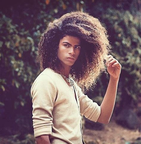 Straight hair is one of the most difficult types to style and get to hold any sort of style. Top 5 Hairstyles for Curly Hair Men | Curly Hair Guys