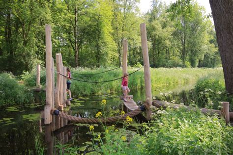 Majutuse valik het loetbos lähedal. Speelroute Loetbos - Bureau RIS