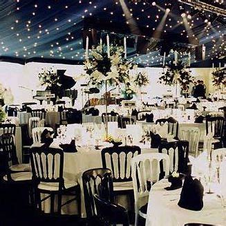 Maybe you would like to learn more about one of these? Tema Pernikahan Hitam Putih | Reception decorations, Black ...