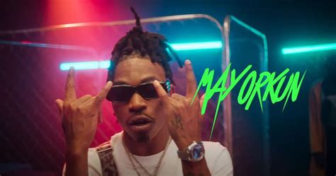 Diamond platnumz ft lava lava faraway official music audio unreleased. VIDEO: Mayorkun - Your Body | Bekaboy