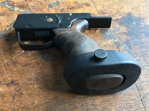 Cleaned it up, turned out pretty good! H&K PSG1 / G3 grip, empty
