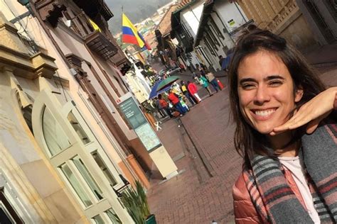 'juancho' de la reina del flow se juntó con malas amistades que además de realizar actos satánicos también consumían carolina ramírez interpreta a yeimy montoya en 'la reina del flow', la exitosa serie de televisión que ganó el emmy. Carolina Ramírez protagonista de 'La Reina del Flow ...