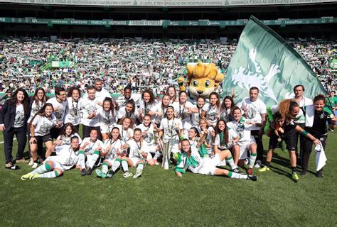 Muitas das atletas nacionais nesta. Sporting bicampeão de futebol feminino | FootballDream