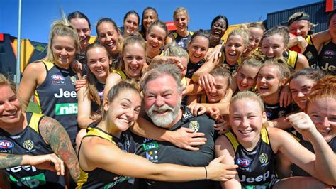 He was born on tuesday january 15th 1952, in neil balme holds great compassion and seeks to be of service to others. Neil Balme Richmond: Tigers football boss' role in AFLW ...