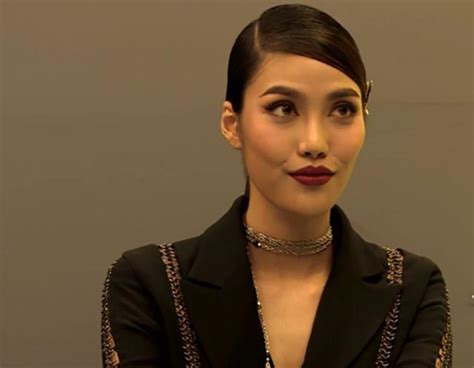 Lan Khuê lên đời nhan sắc xinh đẹp quyến rũ nhờ màu son đỏ ...