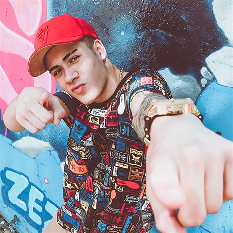 Dj naldinho, mc dia de maldade, mc kapela, mc kelvinho, mc magal, mc pp da vs e mc ryan sp). Baixar Músicas Do Mc Kevinho : Kevinho Palco Mp3 / 5,584 ...