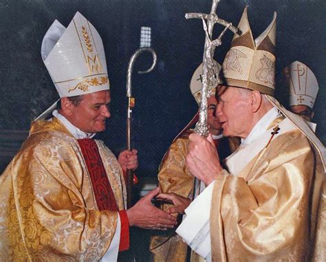 Hierarcha miał chronić księdza pedofila. Pedofilia w Kościele. Jak kardynał Stanisław Dziwisz ...