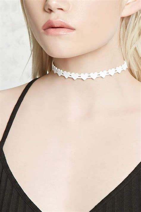 Forever 21 is selling a choker so thick, it appears to be a neck brace. FOREVER 21 Faux Leather Heart Choker | Leather heart choker, Heart choker, Leather chokers