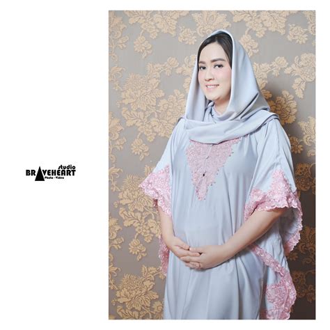 Model baju gamis orang gemuk pendek belah tengah soft grey. Terkeren 18+ Gambar Baju Seragam Qasidah - Gani Gambar